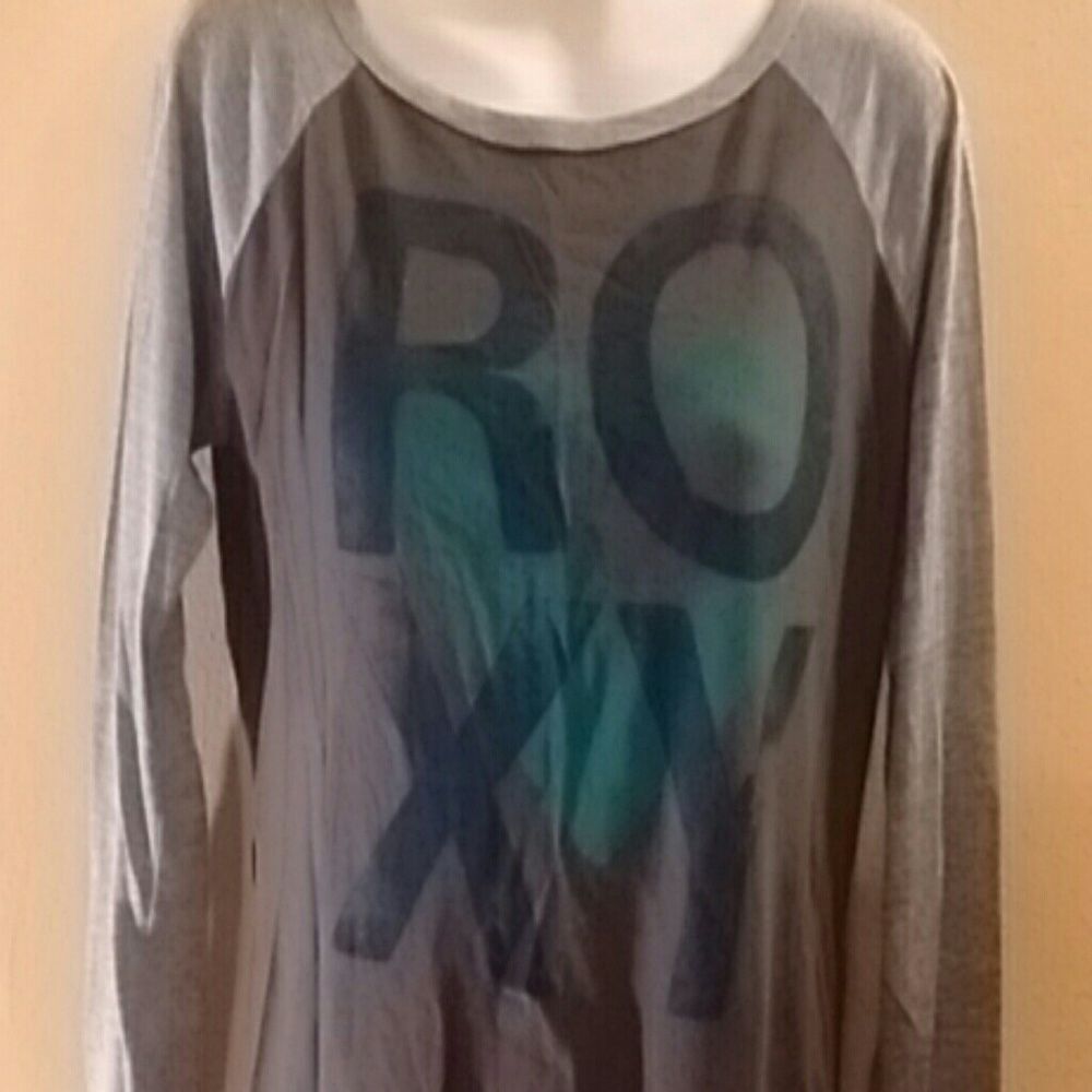 3 For $12 Sale! Roxy Baseball Shirt - Picture 2 of 3